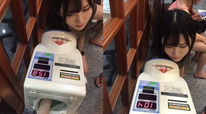 這角度太大膽!陪老婆去產檢…竟撞見絕美懷孕辣媽量血壓求神!網友:你老婆在背後很火